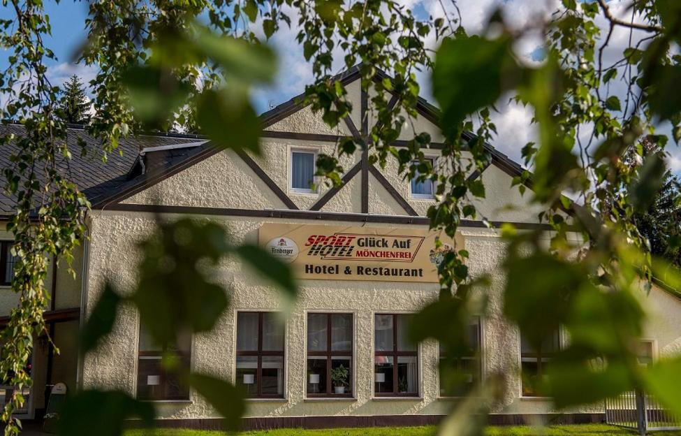 Sporthotel Glueck Auf Moenchenfrei Brand-Erbisdorf Luaran gambar